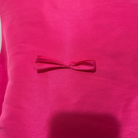 Kate Spade Fuchsia Sleeveless Blouse with Bow Details - Picture 3 of 11